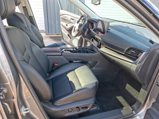 Nissan X-Trail image 6