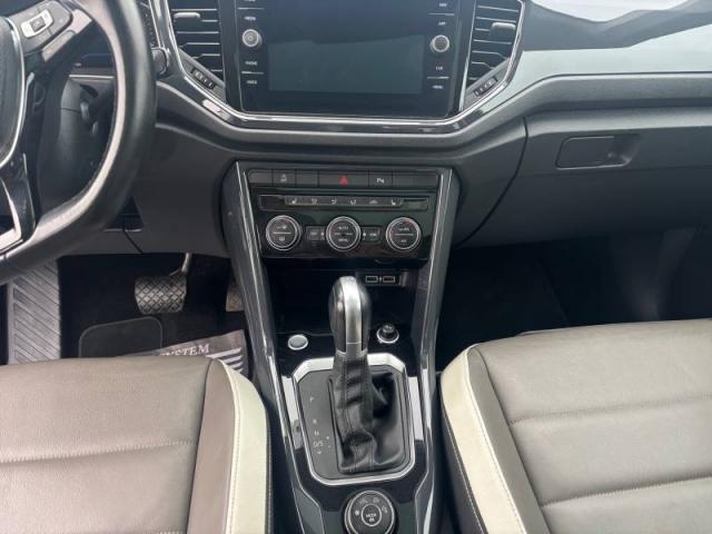 Volkswagen T-Roc image 7