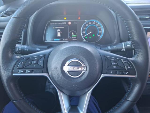 Nissan Leaf image 2