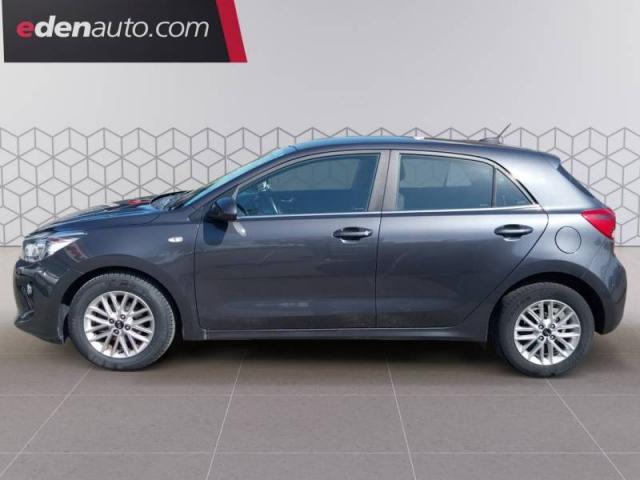 Kia Rio image 4