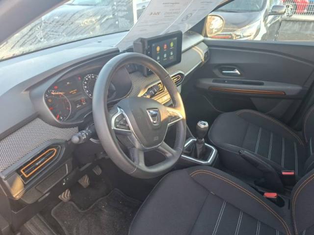 Dacia Sandero image 6