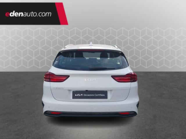 Kia Cee'D_sw image 9