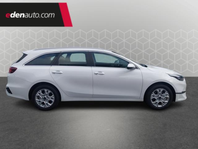 Kia Cee'D_sw image 3