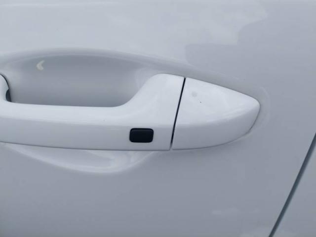 Kia Cee'D_sw image 7