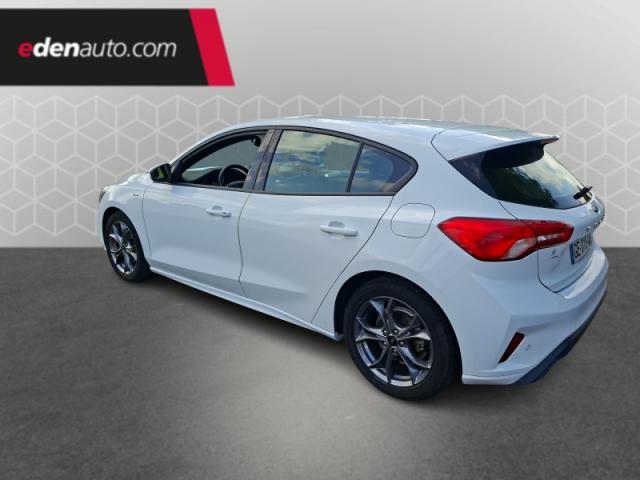 Ford Focus image 8