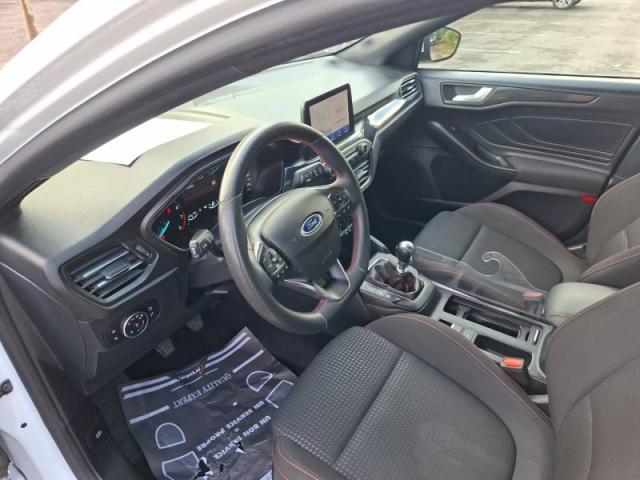 Ford Focus image 4