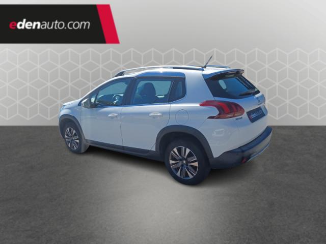 Peugeot 2008 image 8