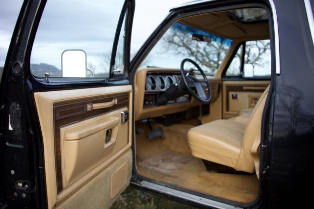 Dodge Ramcharger image 6