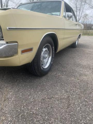 Dodge Dart Swinger image 4
