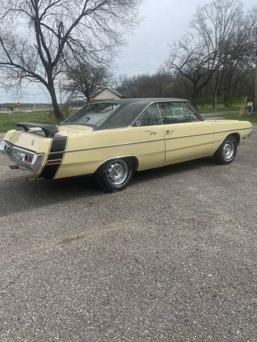 Dodge Dart Swinger image 2