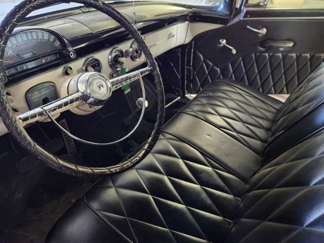 Ford Victoria image 7