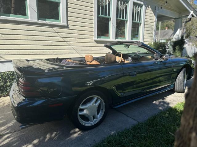 Ford Mustang Gt Convertible image 4