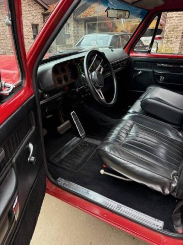 Dodge D150 image 9