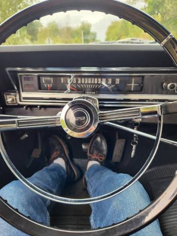 Ford Fairlane 500 image 4