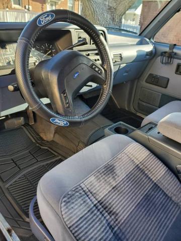 Ford Bronco Ii Xlt image 2