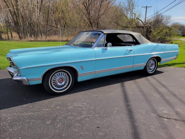 Ford Galaxie 500 Convertible image 8