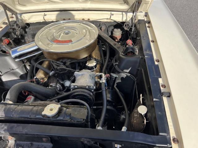 Ford Mustang image 9