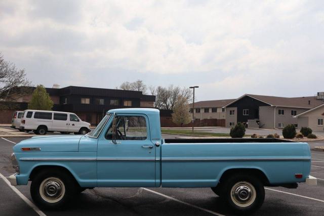 Ford F-250 image 3