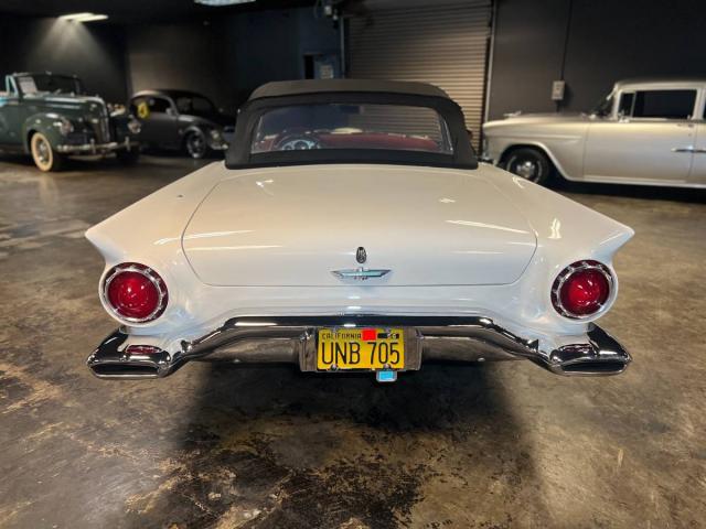Ford Thunderbird Convertible image 6
