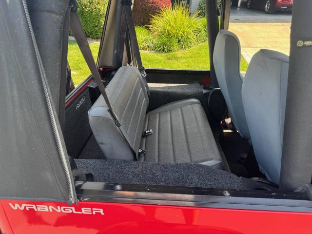 Jeep Wrangler image 9