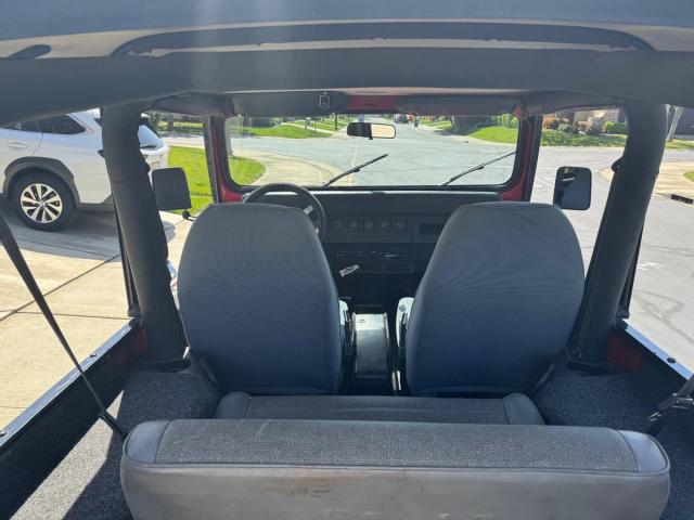 Jeep Wrangler image 6
