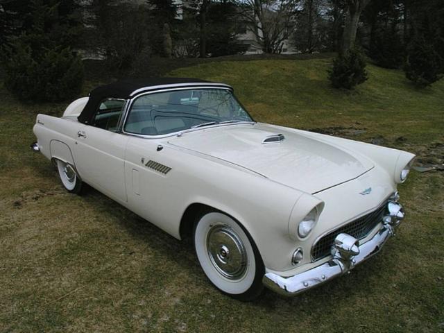 Ford Thunderbird Convertible image 5