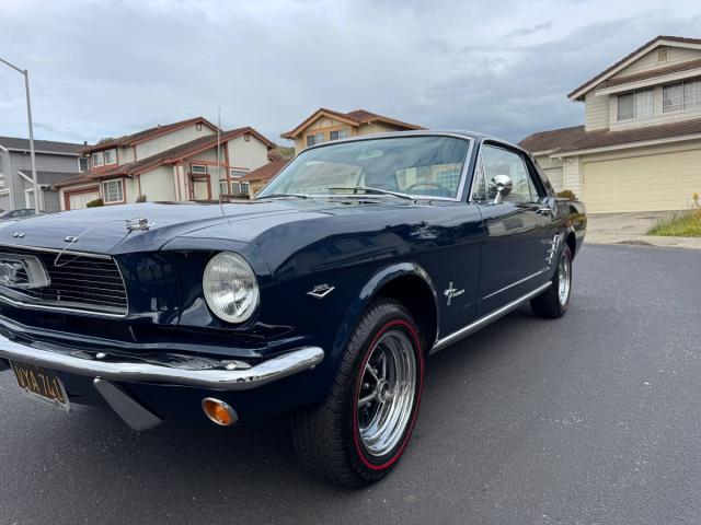 Ford Mustang image 3