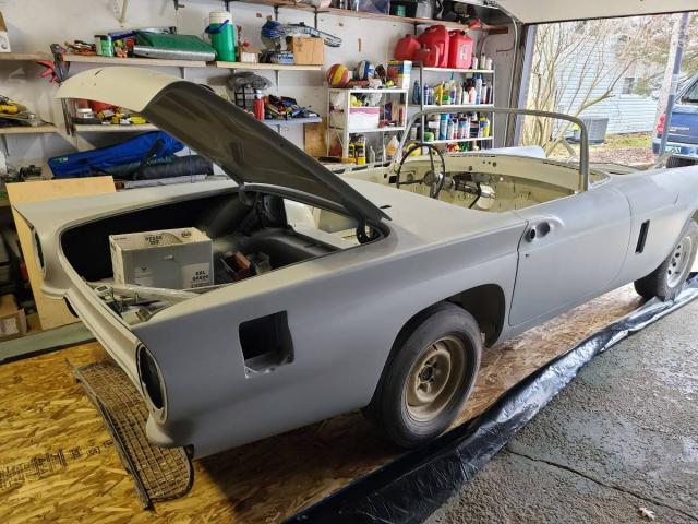 Ford Thunderbird image 3