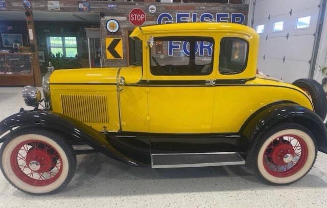 Ford Model A image 4