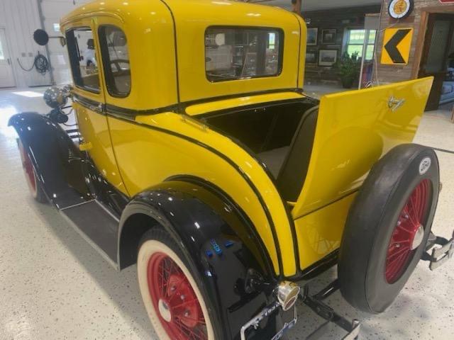 Ford Model A image 3