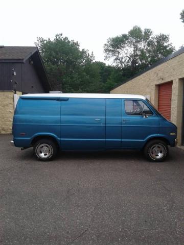 Dodge B 100 image 6