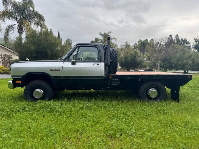 Dodge Ram D350 Diesel image 5