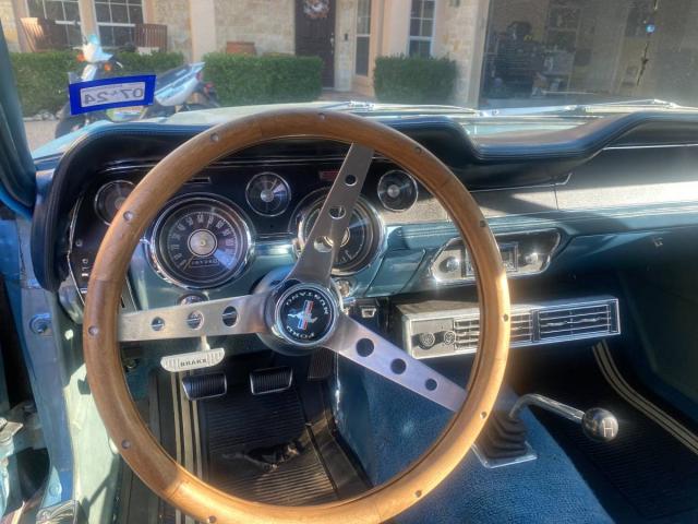Ford Mustang image 4