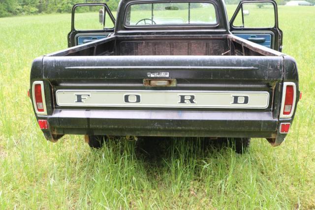 Ford 100 image 2