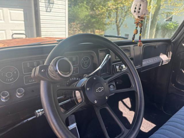 Chevrolet C10 Truck image 6