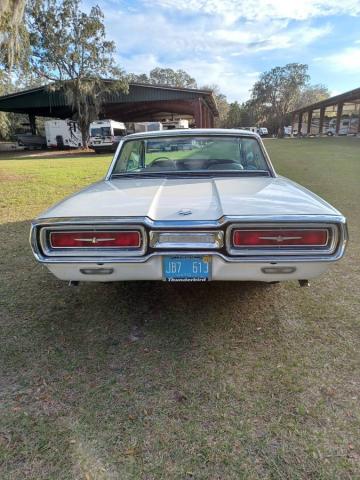 Ford Thunderbird Coupe image 4