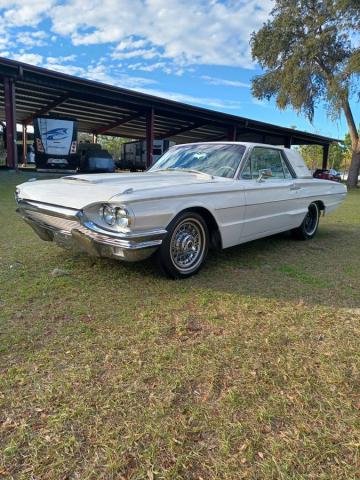 Ford Thunderbird Coupe image 8