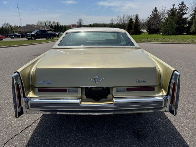 Cadillac  image 9