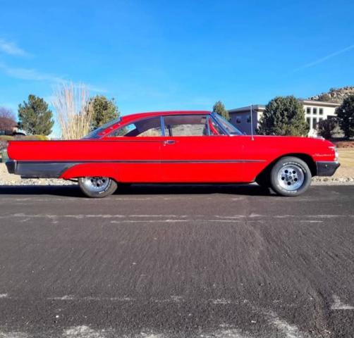 Ford Galaxie Starliner image 6