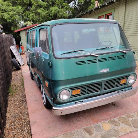Chevrolet G10 Sportvan 90 image 2