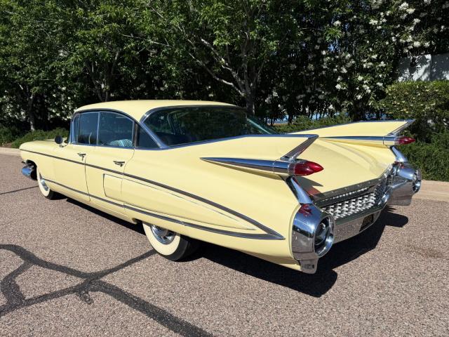 Cadillac  image 4