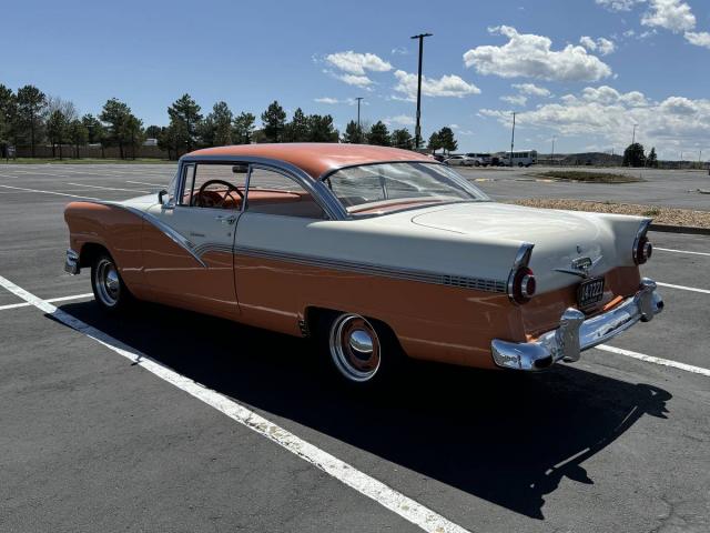 Ford Fairlane Victoria image 8