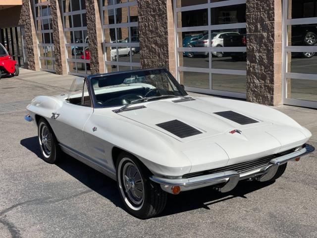 Chevrolet Corvette Convertible image 1