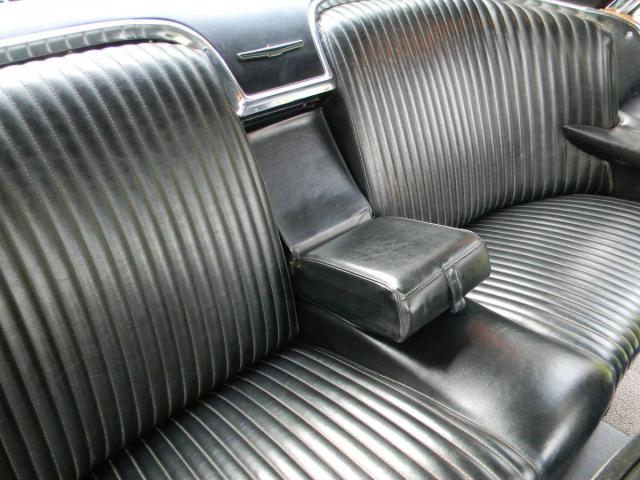 Ford Thunderbird Landau Edition image 1