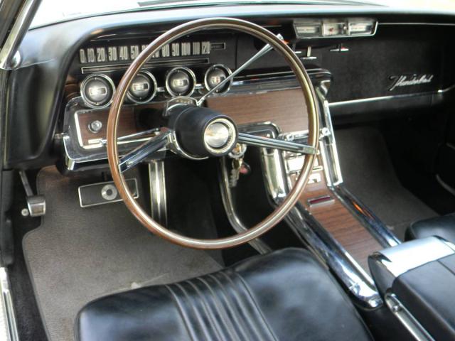 Ford Thunderbird Landau Edition image 6