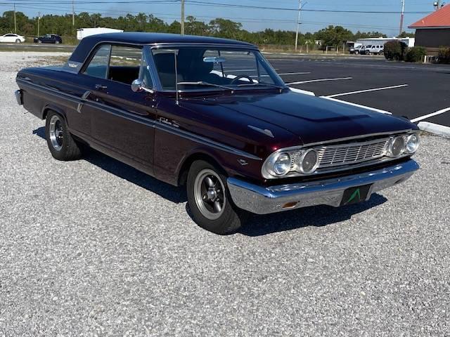 Ford Fairlane image 7