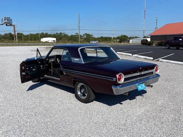 Ford Fairlane image 4