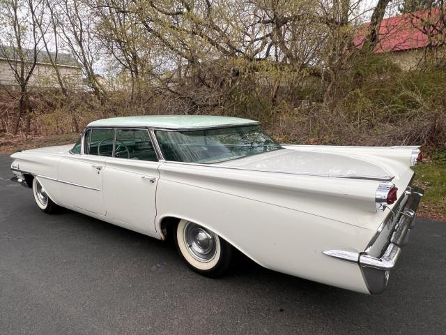 Oldsmobile 88 image 5