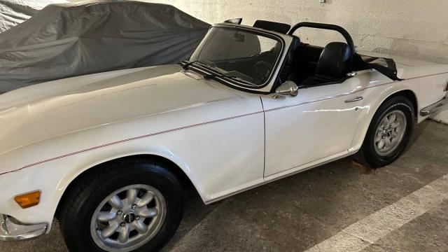 Triumph Tr6 image 8