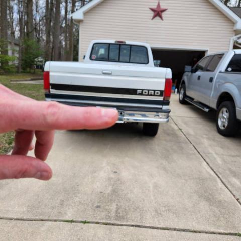 Ford F-250 image 2